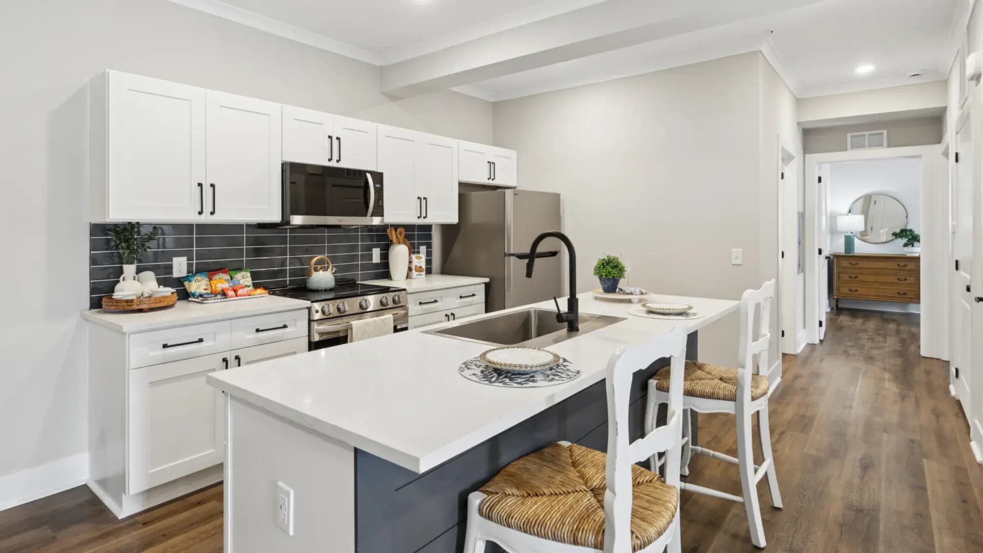 Kitchen in a Pointe Grand apartment home